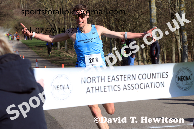 Senior Mens 2026 NECAA Royal Signals Road Relays, Hetton Lyons Country Park, Hetton le Hole. Photo: David T. Hewitson/Sports for All Pics